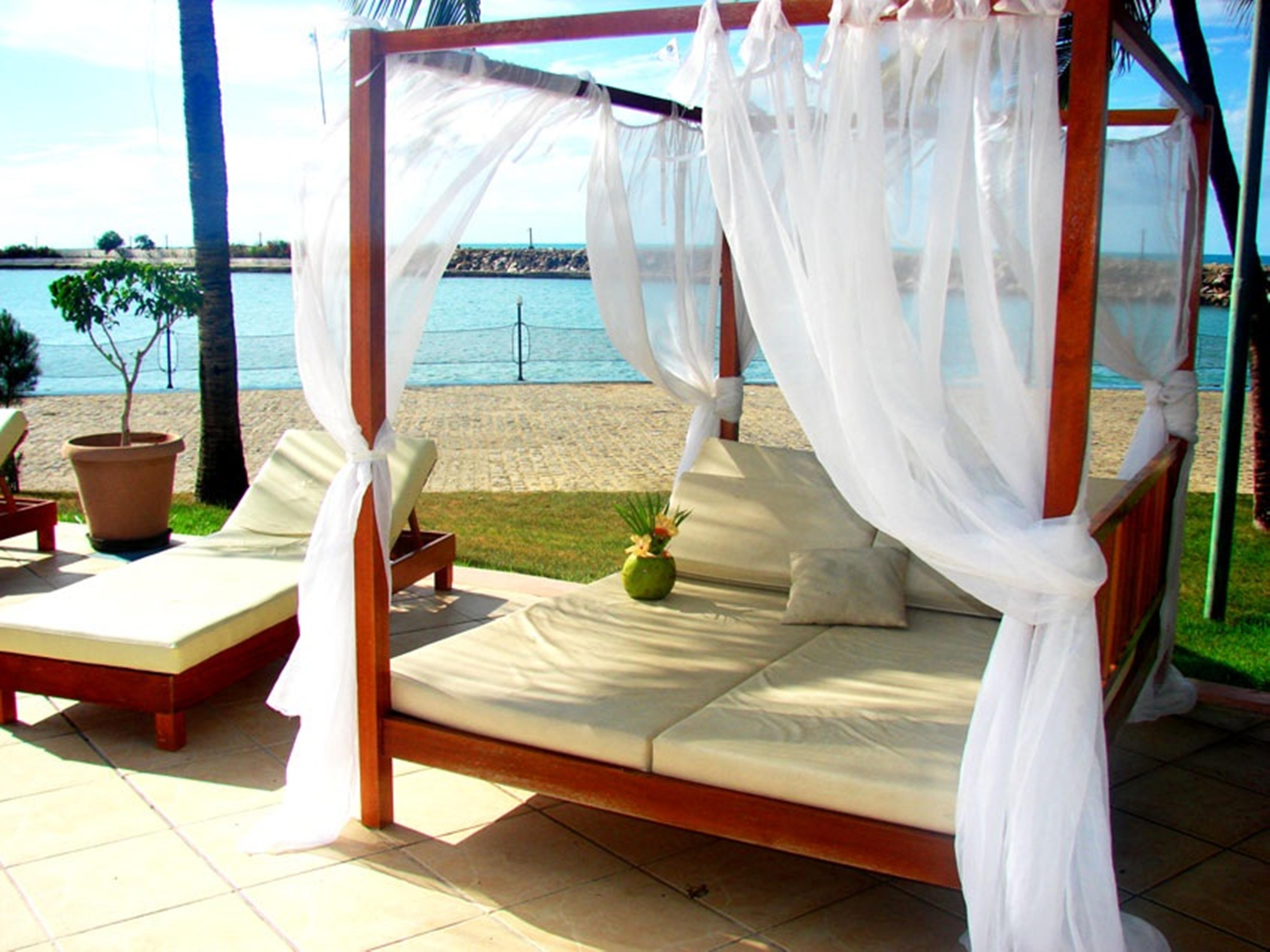 Marina Park Hotel Fortaleza  Exteriör bild A daybed
