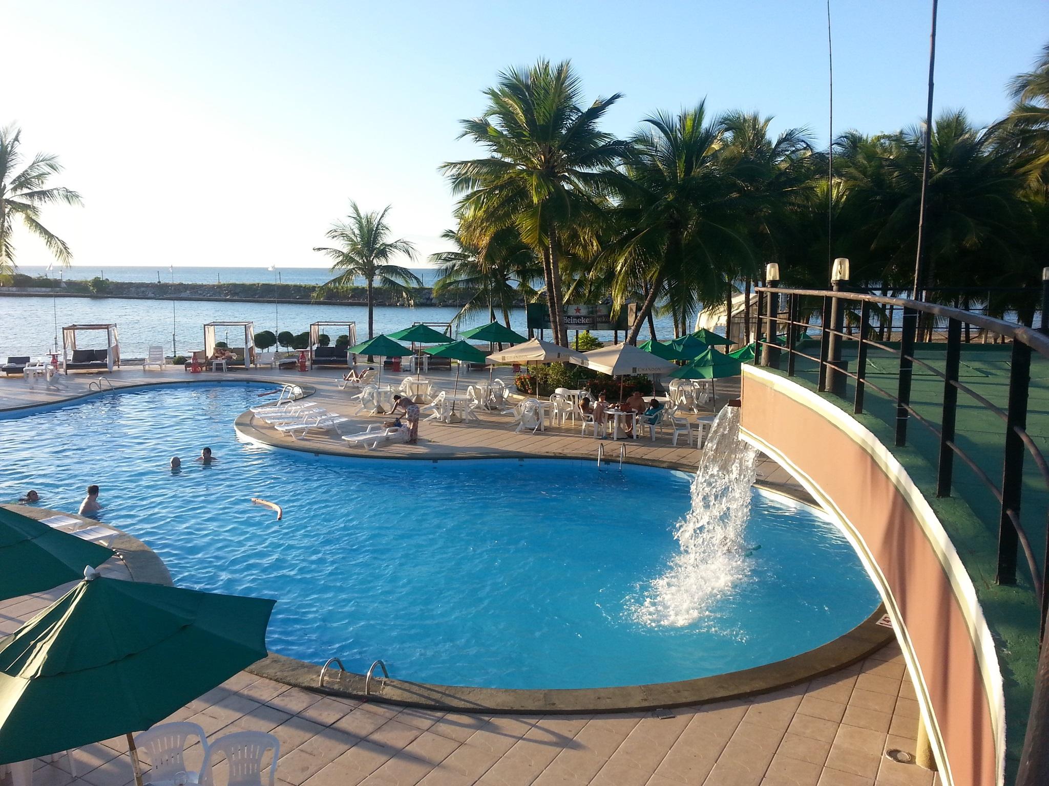 Marina Park Hotel Fortaleza  Exteriör bild The pool at the resort
